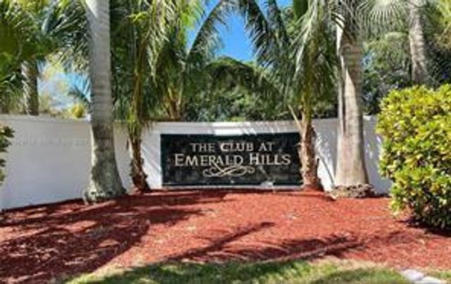 4040 N Hills Drive 35, Hollywood, FL 33021