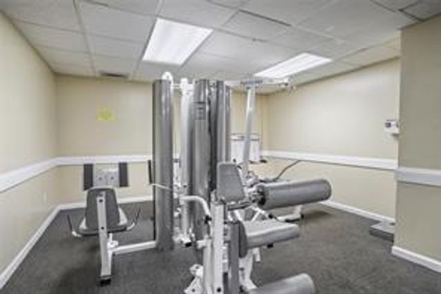 4040 N Hills Drive 35, Hollywood, FL 33021