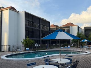 4040 N Hills Drive 35, Hollywood, FL 33021