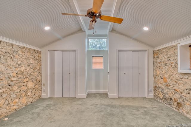 8 WILDWOOD TRL, New Braunfels, TX 78130