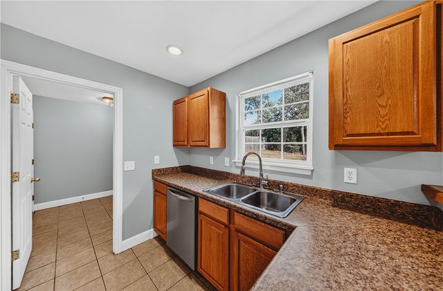3 Shere Lane, Bella Vista, AR 72714