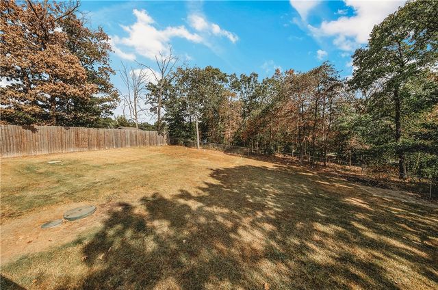 3 Shere Lane, Bella Vista, AR 72714