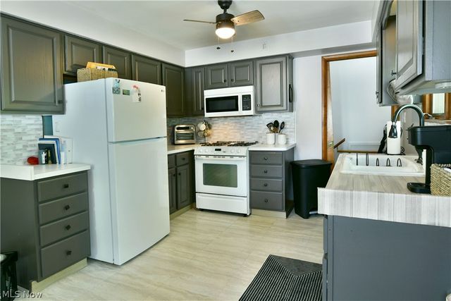 804 Hartzell Avenue, Niles, OH 44446