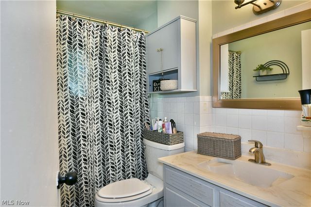 804 Hartzell Avenue, Niles, OH 44446