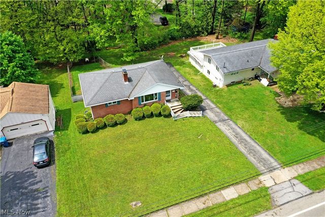 804 Hartzell Avenue, Niles, OH 44446