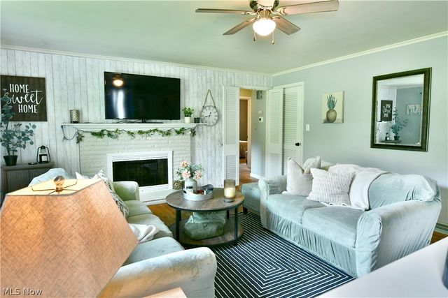 804 Hartzell Avenue, Niles, OH 44446