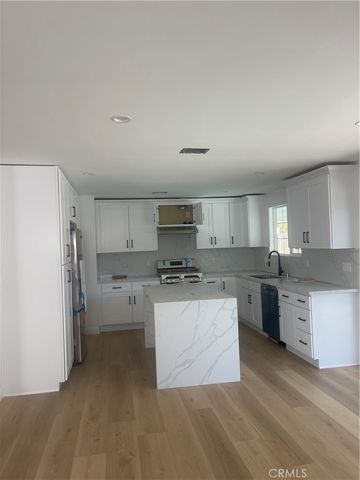22620 Mobile Street, West Hills, CA 91307