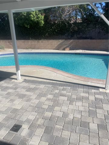 22620 Mobile Street, West Hills, CA 91307