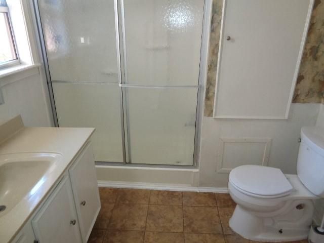 7521 Old Highway 105 W, Conroe, TX 77304