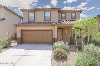 10478 S Cutting Horse Drive, Vail, AZ 85641