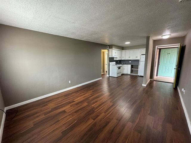 5825 NW 34th Street, Oklahoma City, OK 73122