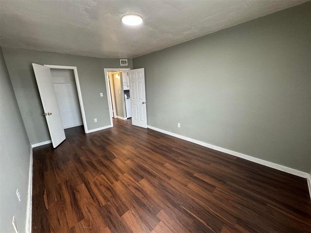 5825 NW 34th Street, Oklahoma City, OK 73122