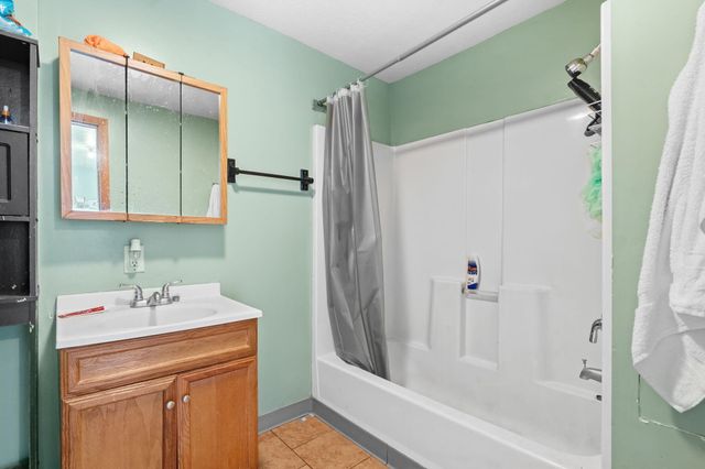 1034 Norwich Avenue SW, Grand Rapids, MI 49503