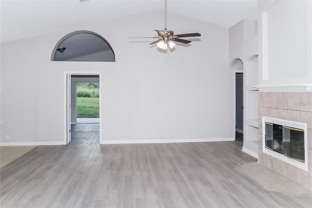 2544 MEADOW OAKS LOOP, Clermont, FL 34714