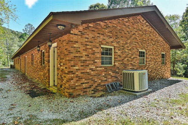 1163 Nickville Road, Elberton, GA 30635
