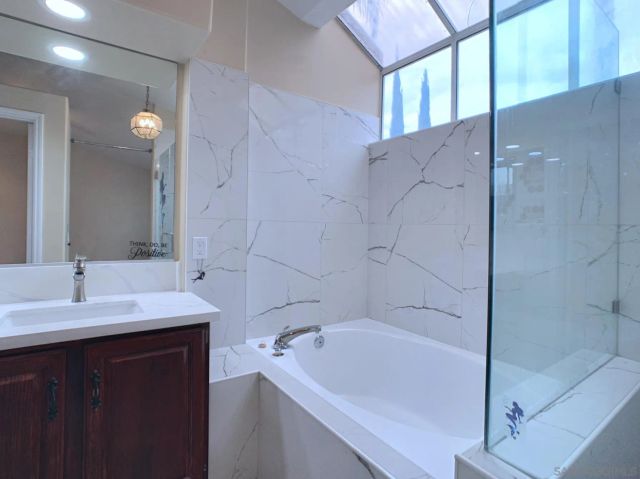 31352 Via Eduardo, Temecula, CA 92592