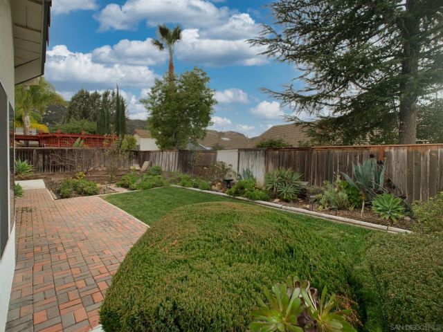 31352 Via Eduardo, Temecula, CA 92592