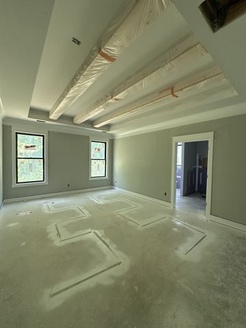 933 Ovoca Lake Rd, Tullahoma, TN 37388