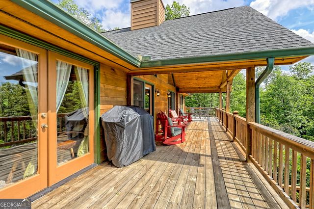 331 Black Bear Den Road, Clayton, GA 30525