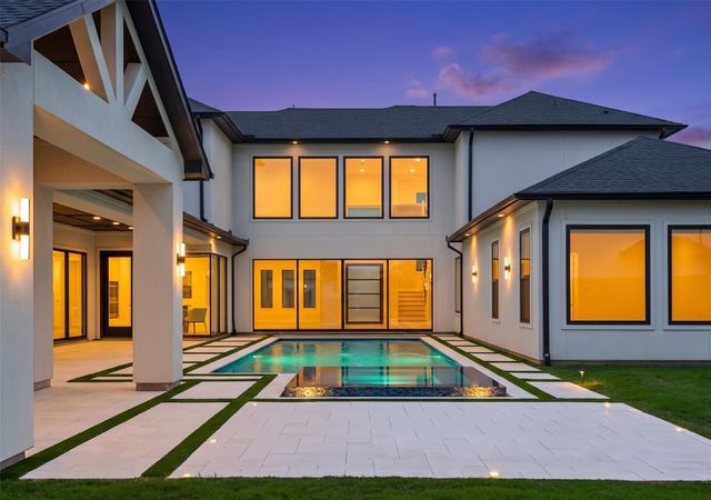 512 Basil Leaf Lane, Richmond, TX 77406
