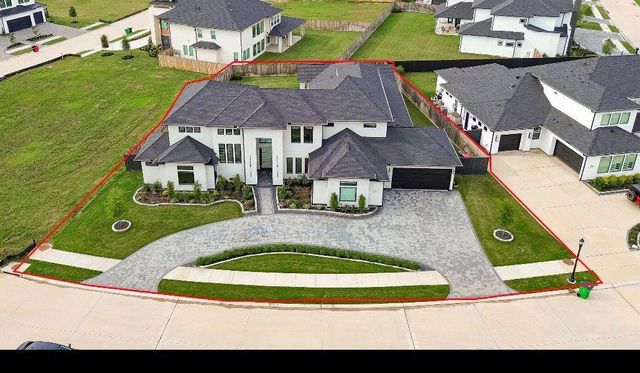 512 Basil Leaf Lane, Richmond, TX 77406