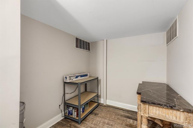1113 N Old Woodward Avenue 78, Birmingham, MI 48009