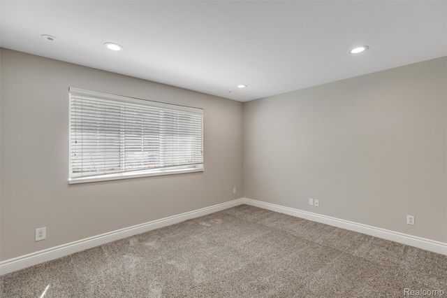 1113 N Old Woodward Avenue 78, Birmingham, MI 48009
