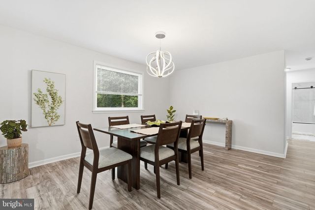 121 TREVOSE RD, Feasterville-trevose, PA 19053