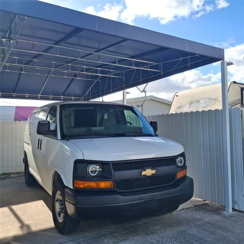 12215 SW 217th St, Miami, FL 33170