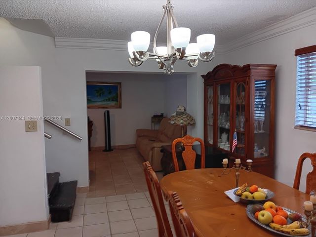 12215 SW 217th St, Miami, FL 33170