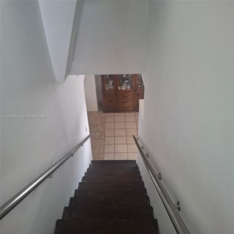 12215 SW 217th St, Miami, FL 33170