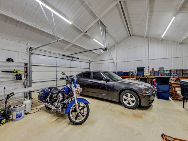1020 County Road 1596, Alvord, TX 76225