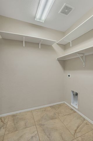 9204 Tierra Verde Drive, Fort Worth, TX 76177