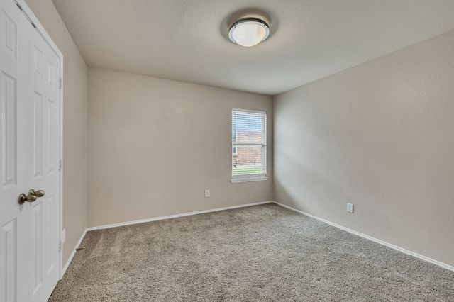 9204 Tierra Verde Drive, Fort Worth, TX 76177
