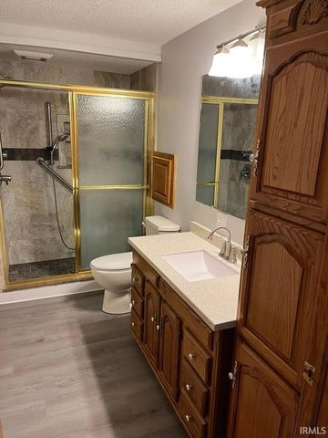 415 N Washington Street, Warsaw, IN 46580