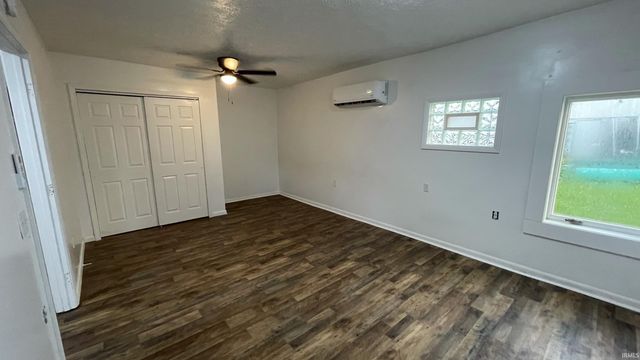 415 N Washington Street, Warsaw, IN 46580