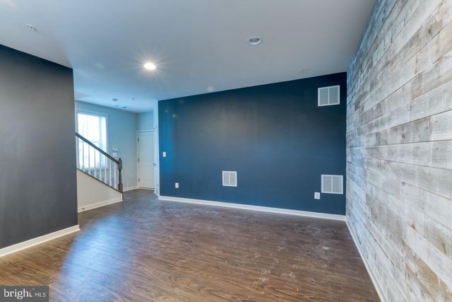 22559 CLARKSBURG RD, Clarksburg, MD 20871