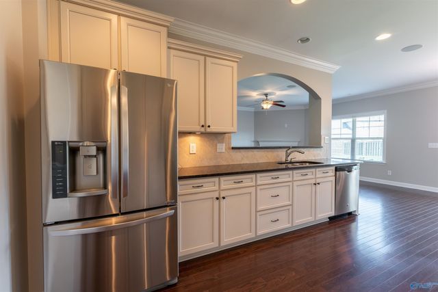 15223 Lakeside Trail, Huntsville, AL 35803