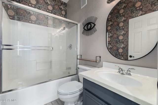 5015 E CHEYENNE Drive 21, Phoenix, AZ 85044