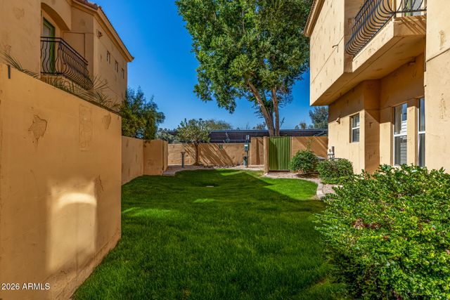 5015 E CHEYENNE Drive 21, Phoenix, AZ 85044