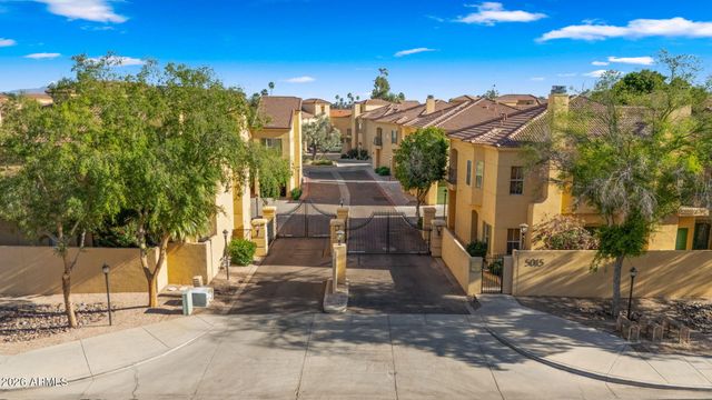 5015 E CHEYENNE Drive 21, Phoenix, AZ 85044