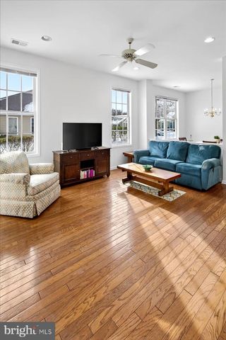 9 LIEDTKE DR, Cranbury, NJ 08512