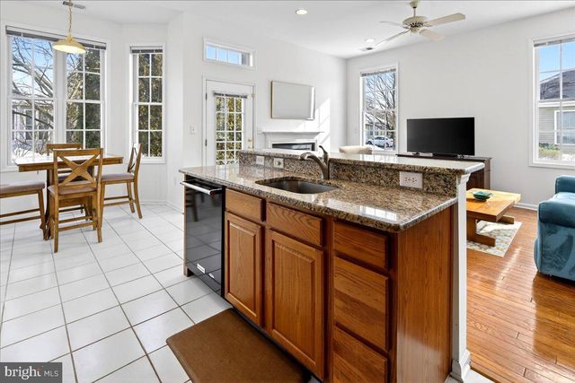 9 LIEDTKE DR, Cranbury, NJ 08512