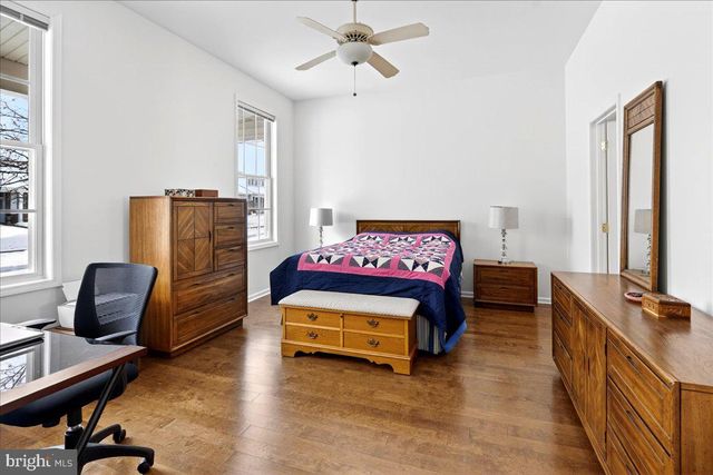 9 LIEDTKE DR, Cranbury, NJ 08512