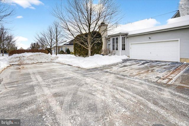 9 LIEDTKE DR, Cranbury, NJ 08512