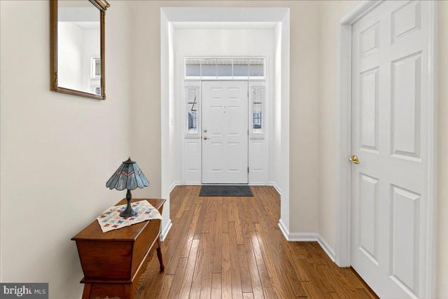 9 LIEDTKE DR, Cranbury, NJ 08512