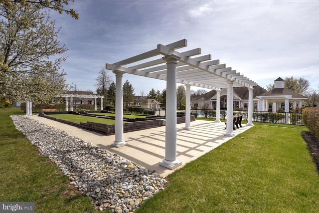 9 LIEDTKE DR, Cranbury, NJ 08512