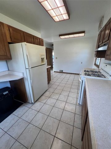 1000 Eastern Drive SE, Cedar Rapids, IA 52403