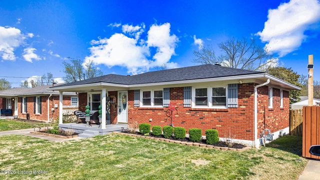 11809 Mahogany Dr, Louisville, KY 40272