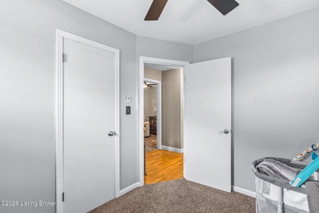 11809 Mahogany Dr, Louisville, KY 40272